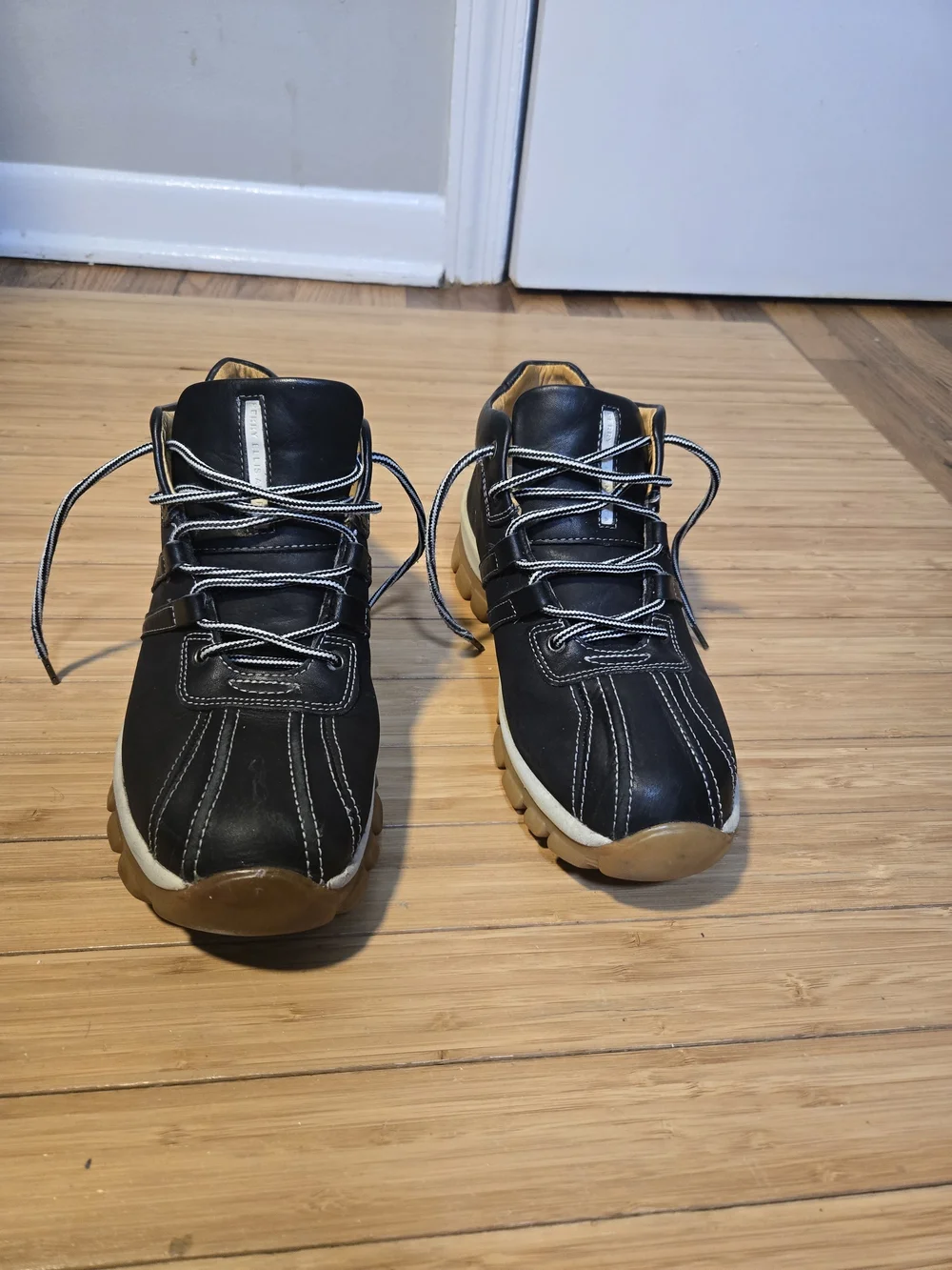 Men's Black Lace-Up Outdoor Boots